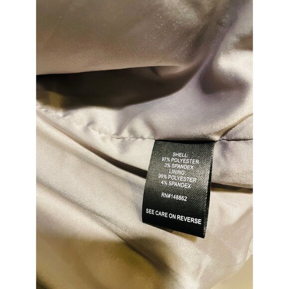 Torrid Size 6-6X Gray Pebble Quilted Knit Moto Jacket - Picture 7 of 8